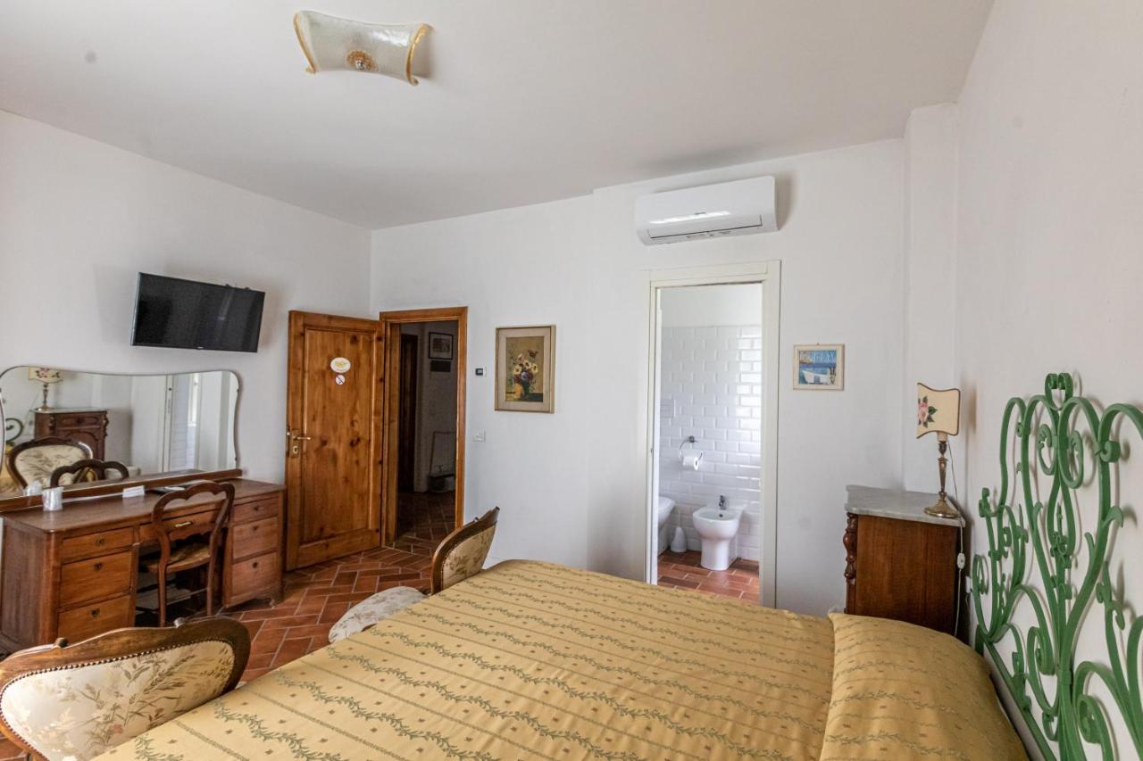 La Locanda Di Adele - Il Giardinetto B&B สการ์เปริอา ภายนอก รูปภาพ