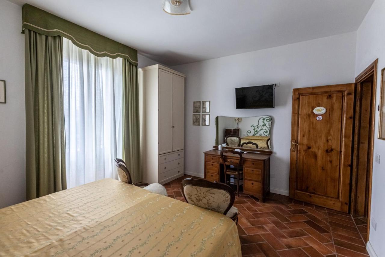 La Locanda Di Adele - Il Giardinetto B&B สการ์เปริอา ภายนอก รูปภาพ